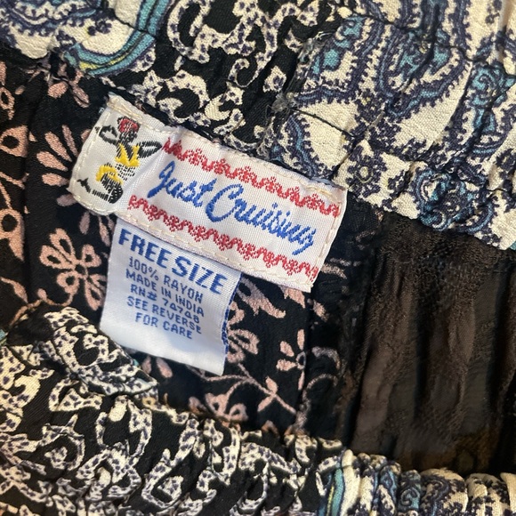 Just curious free size patchwork midi skirt. - Picture 4 of 4